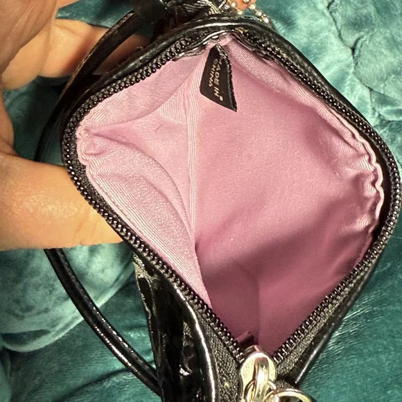 Coach Metallic Silver Black Optic Lurex Signature Small Zipper Wristlet F43363 - Picture 6 of 7